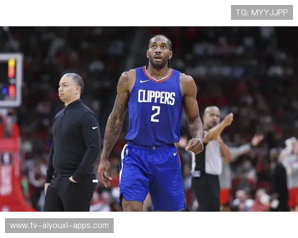 内马尔参加文化节展示家乡音乐,艺能范被放大