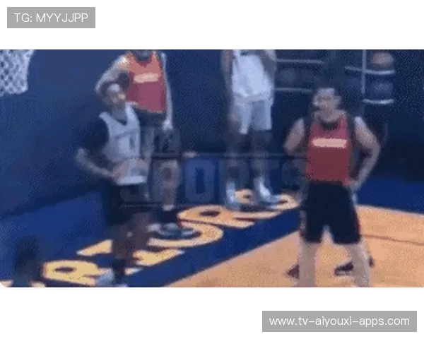 格林对训练对抗赛下黑脚,主教练气炸